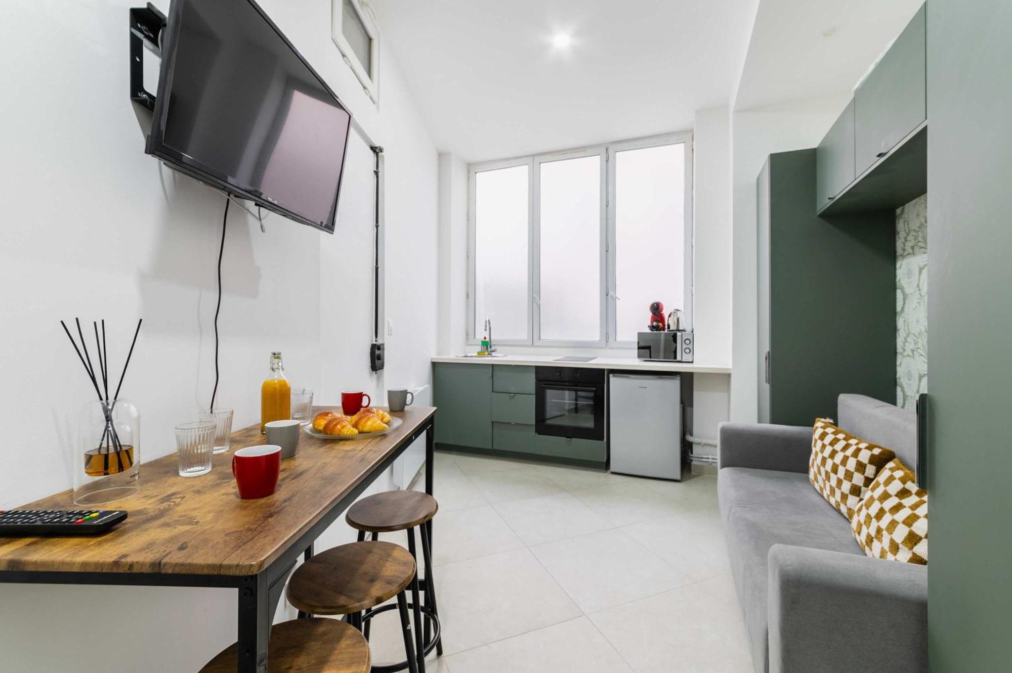 Appartement Metro Jaures Equipe - 19 - 4p - Flat-guest